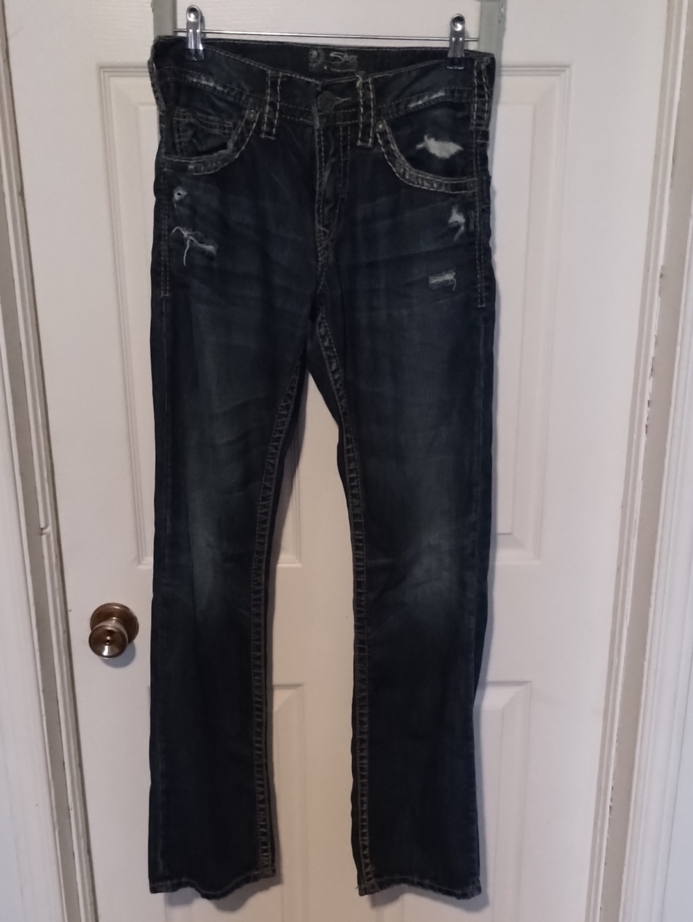 Silver Jeans Women’s Straight Leg Dark Blue Distressed Jeans W28 L34